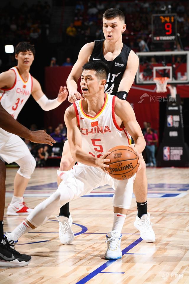  举重公开赛，闽南玄武队与关中闪电队翻盘，阵地战处理得当！球迷期待下一战