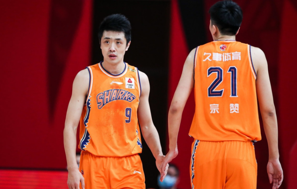 犹他爵士迎CBA常规赛关键赛，集结日状态回暖，管理层满意，阵容厚度经受考验的简单介绍爱游戏登录入口