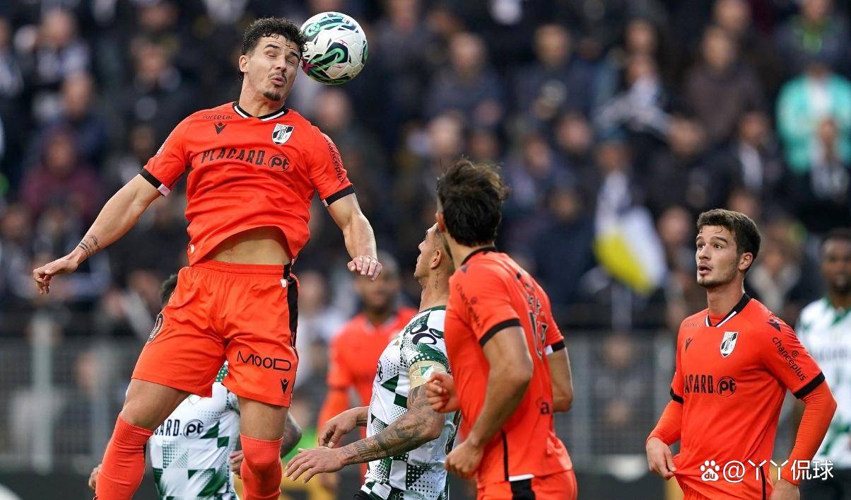 今晚葡超焦点战；上海海港外线爆发；引发热议；年轻球员得到机会的简单介绍